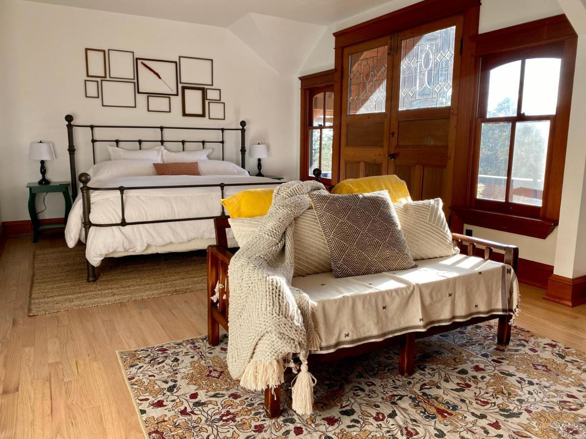 Mount Tom House Bed & Breakfast Harrisburg Eksteriør bilde